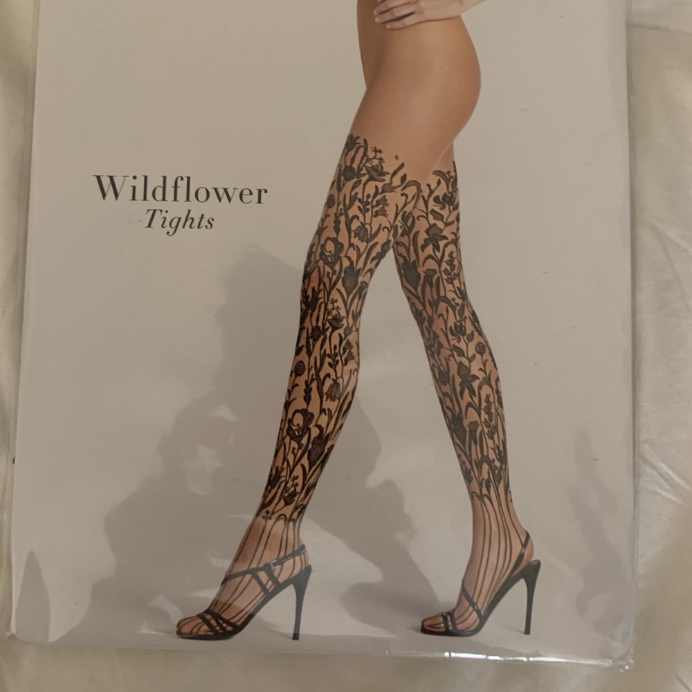 Wolford Wildflower black & black tights